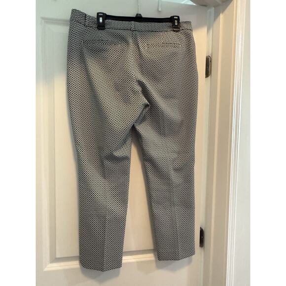 Banana Republic Sloan Fit Ankle Pants Women’s 12 Black White Geometric Print - Picture 2 of 8